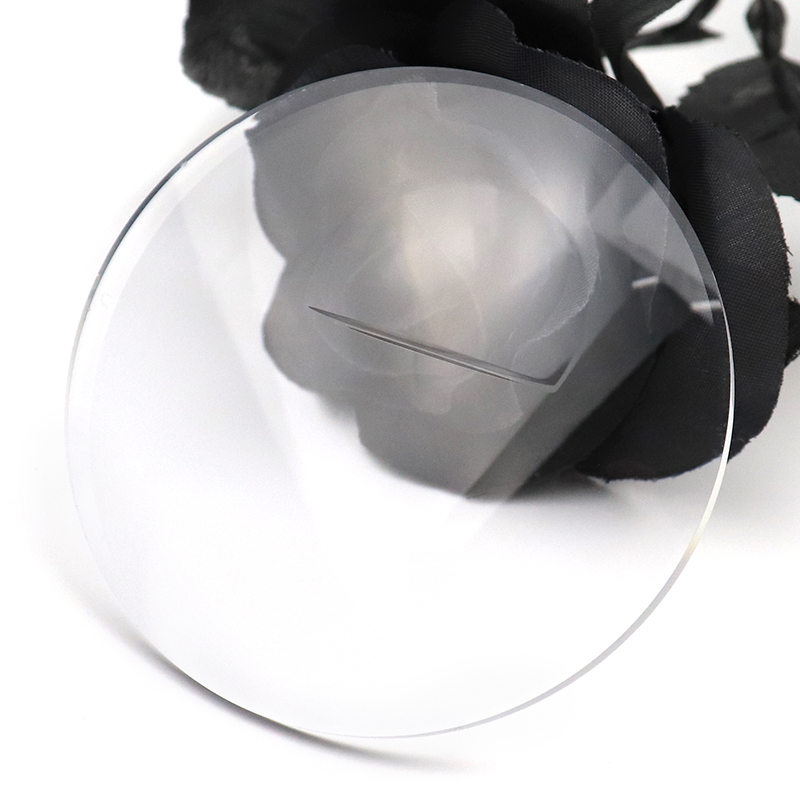 1.56 Lente plana bifocal HMC